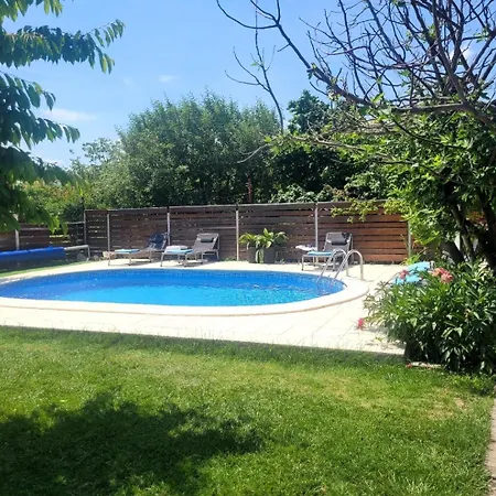 Guest house La Cassa 3*